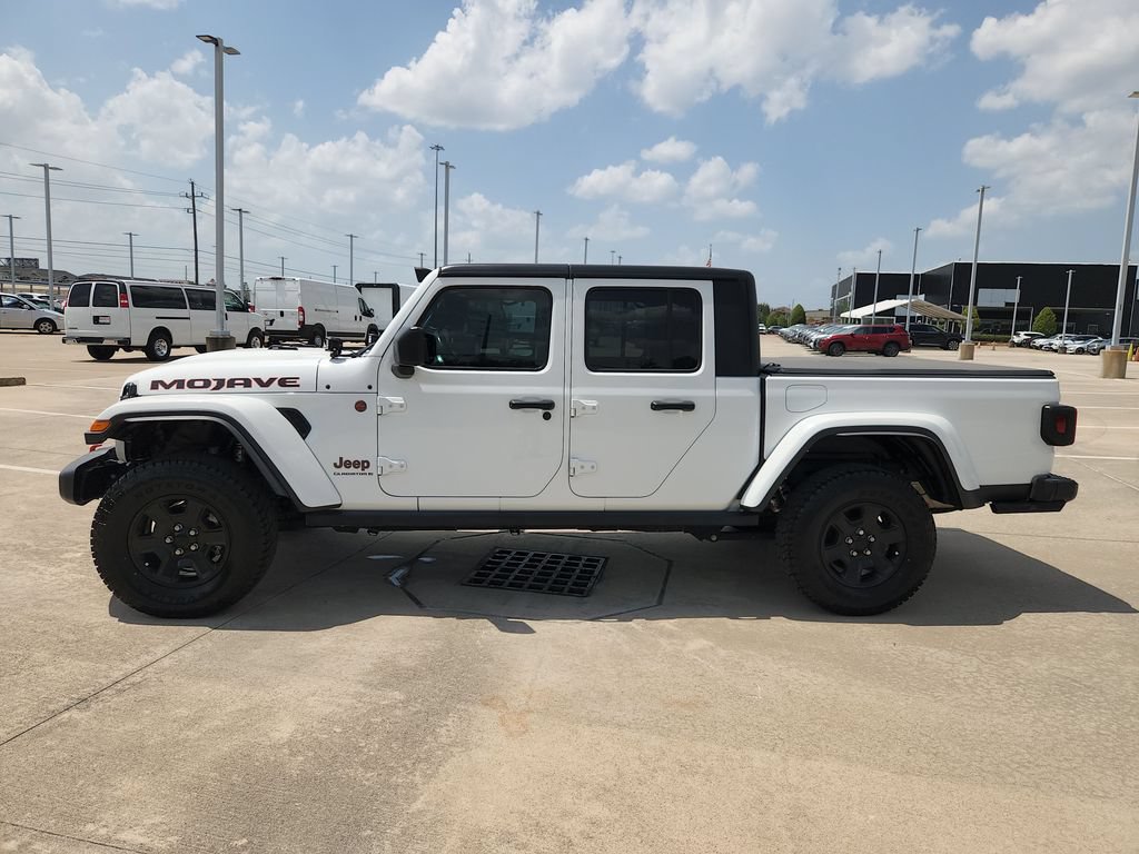 Used 2023 Jeep Gladiator Mojave w/ Cold Weather Group AWD/4WD image 8
