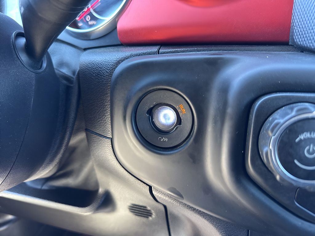 Used 2018 Jeep Wrangler Rubicon w/ LED Lighting Group image 19