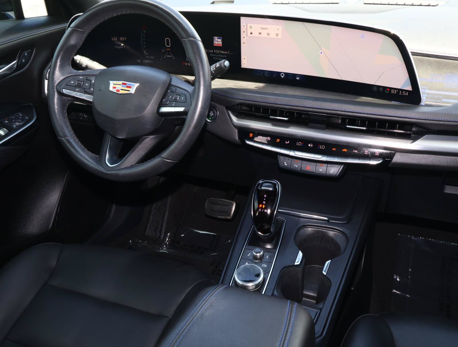 Used 2024 Cadillac XT4 Sport w/ Active Safety Package FWD image 9