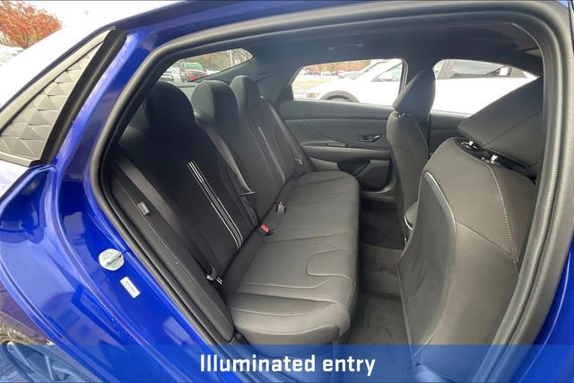New 2025 Hyundai Elantra SEL image 24