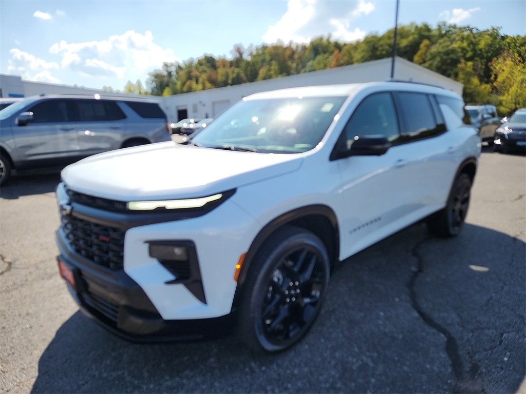 New 2026 Chevrolet Traverse RS image 4