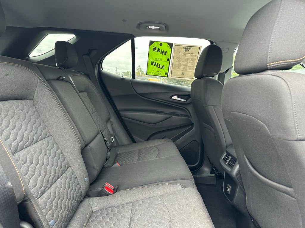 Used 2020 Chevrolet Equinox LT w/ LPO, Floor Liner Package image 13