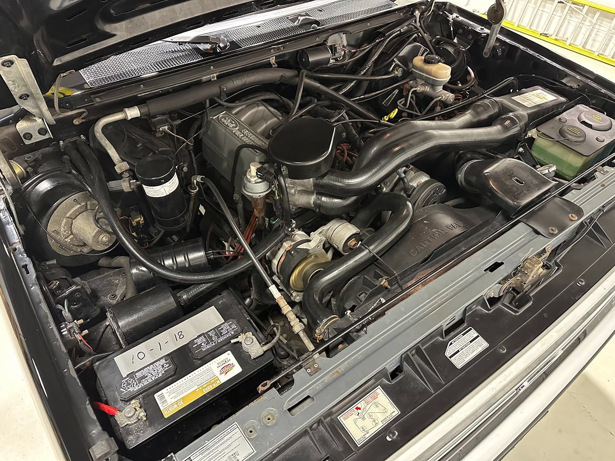 Used 1988 Ford Bronco AWD/4WD image 5