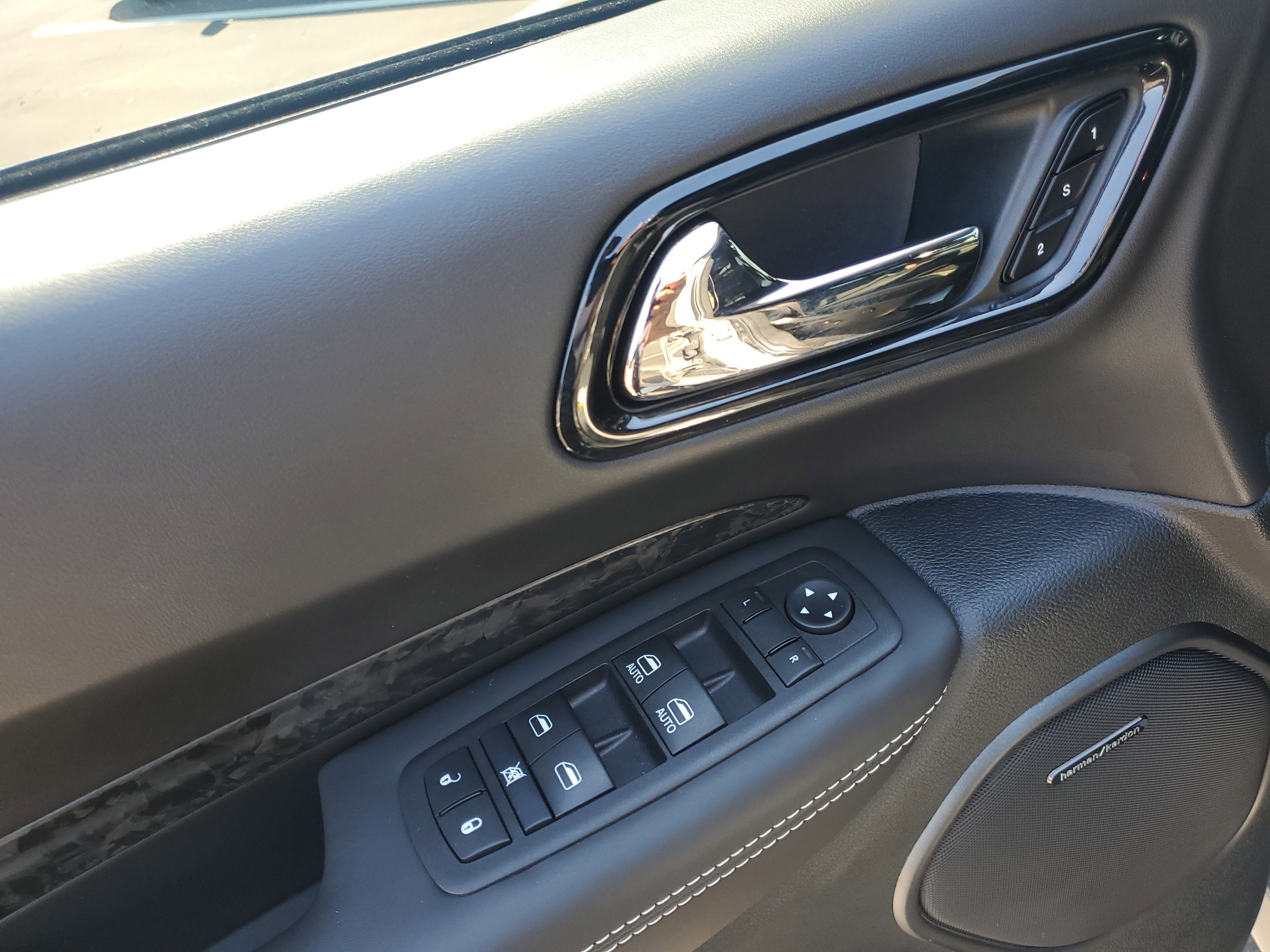 Used 2024 Dodge Durango SRT image 9