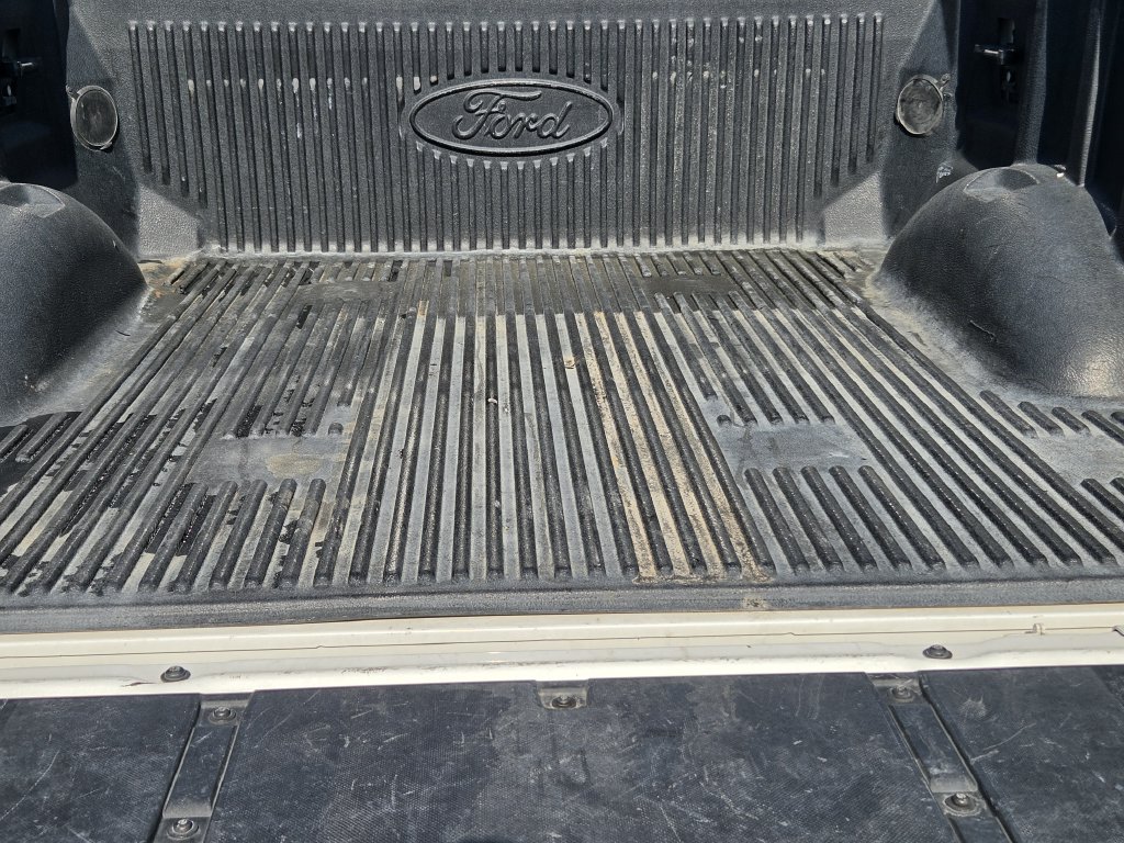 Used 2022 Ford F150 Lariat w/ Trailer Tow Package RWD image 31