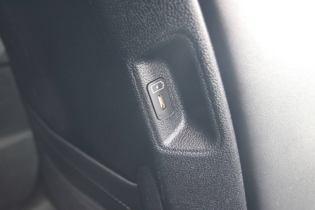 Used 2024 Kia Sorento S FWD image 41