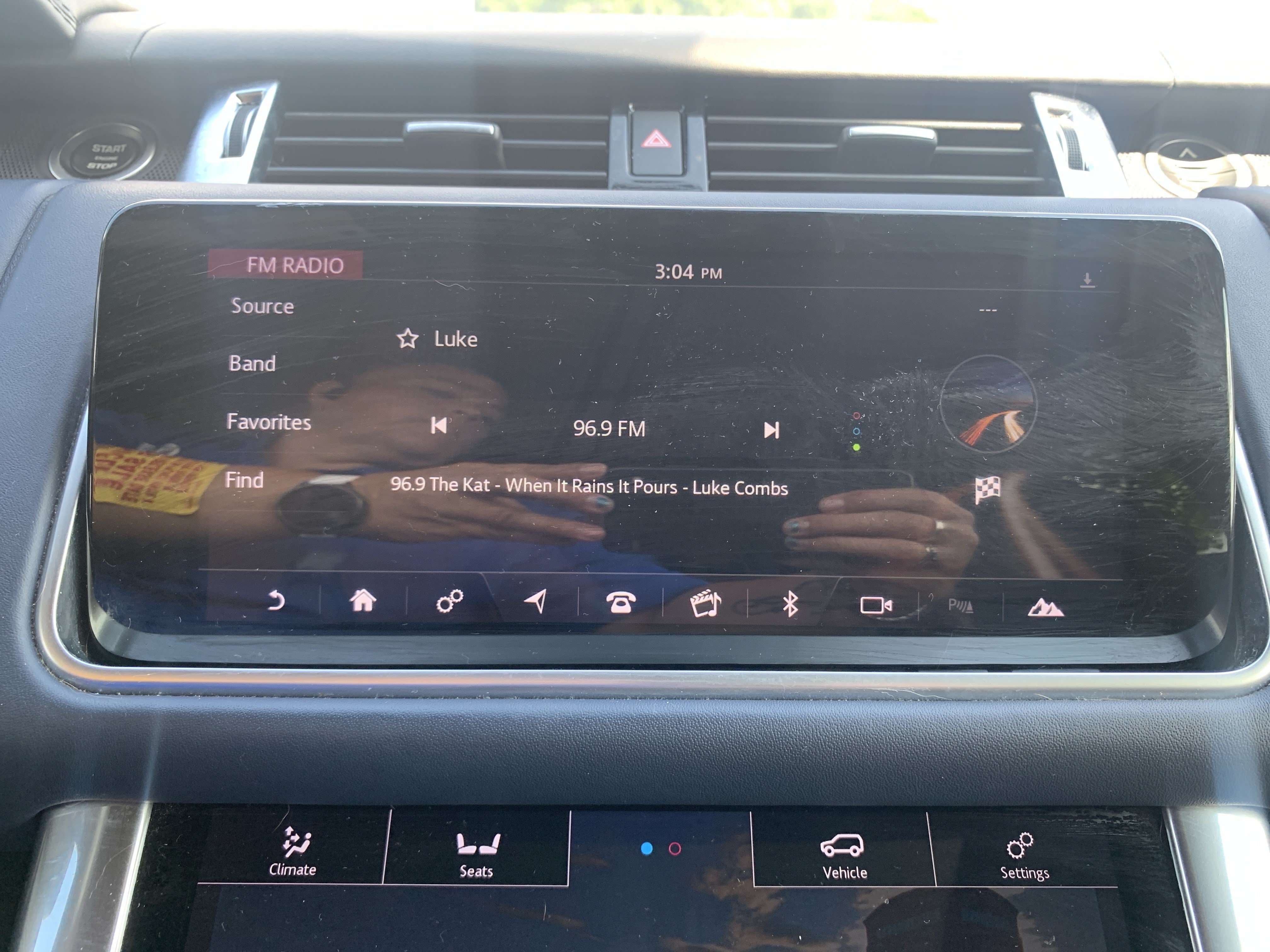 Used 2018 Land Rover Range Rover Sport HSE Dynamic AWD/4WD image 23