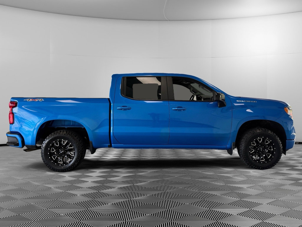 Used 2026 Chevrolet Silverado 1500 RST AWD/4WD image 9