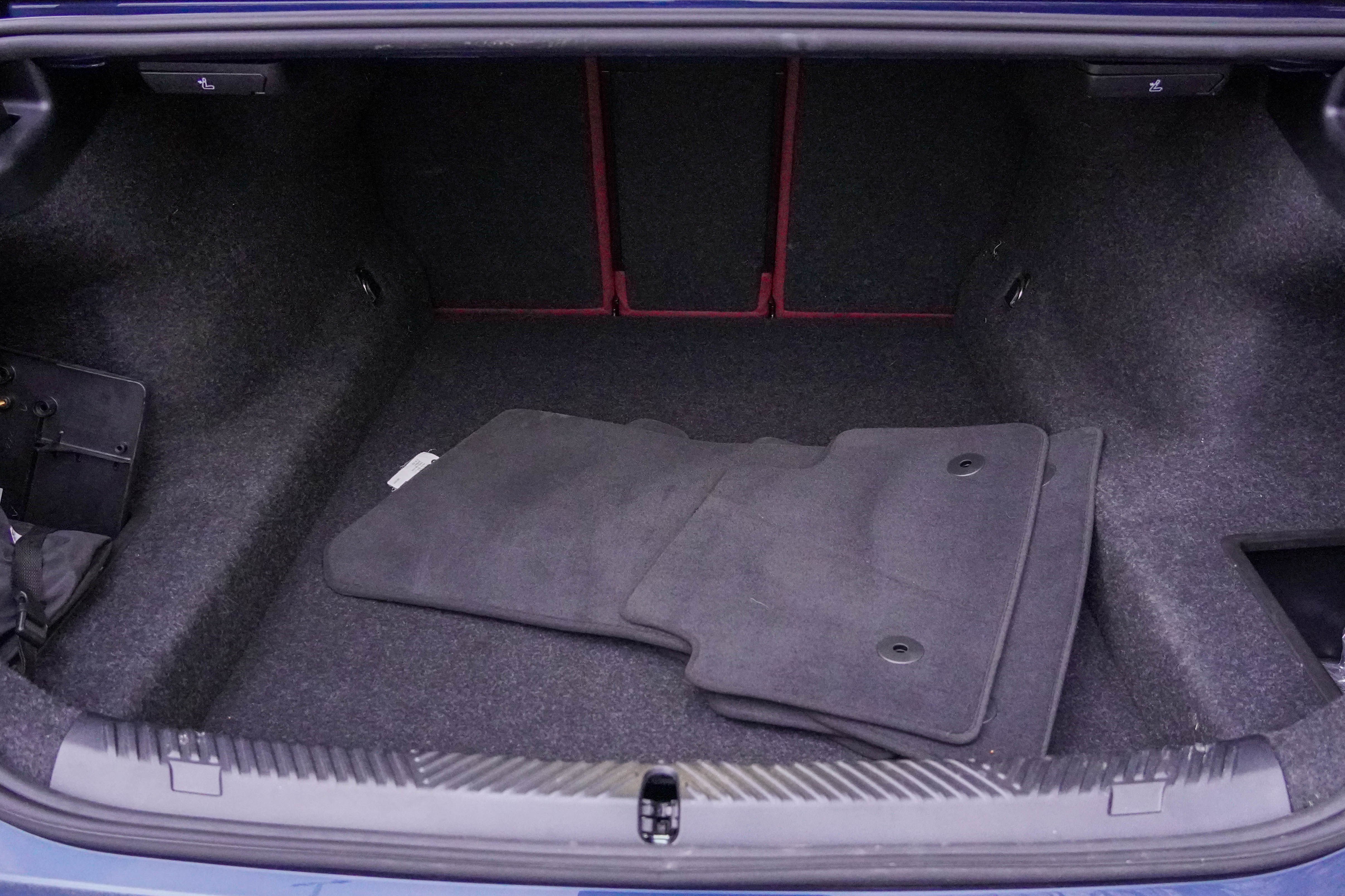 Certified 2026 BMW 530i xDrive image 39