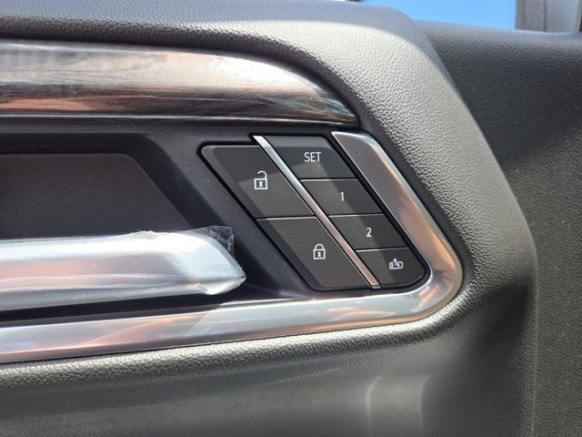 New 2026 Chevrolet Silverado 1500 LTZ w/ LTZ Premium Package AWD/4WD image 12