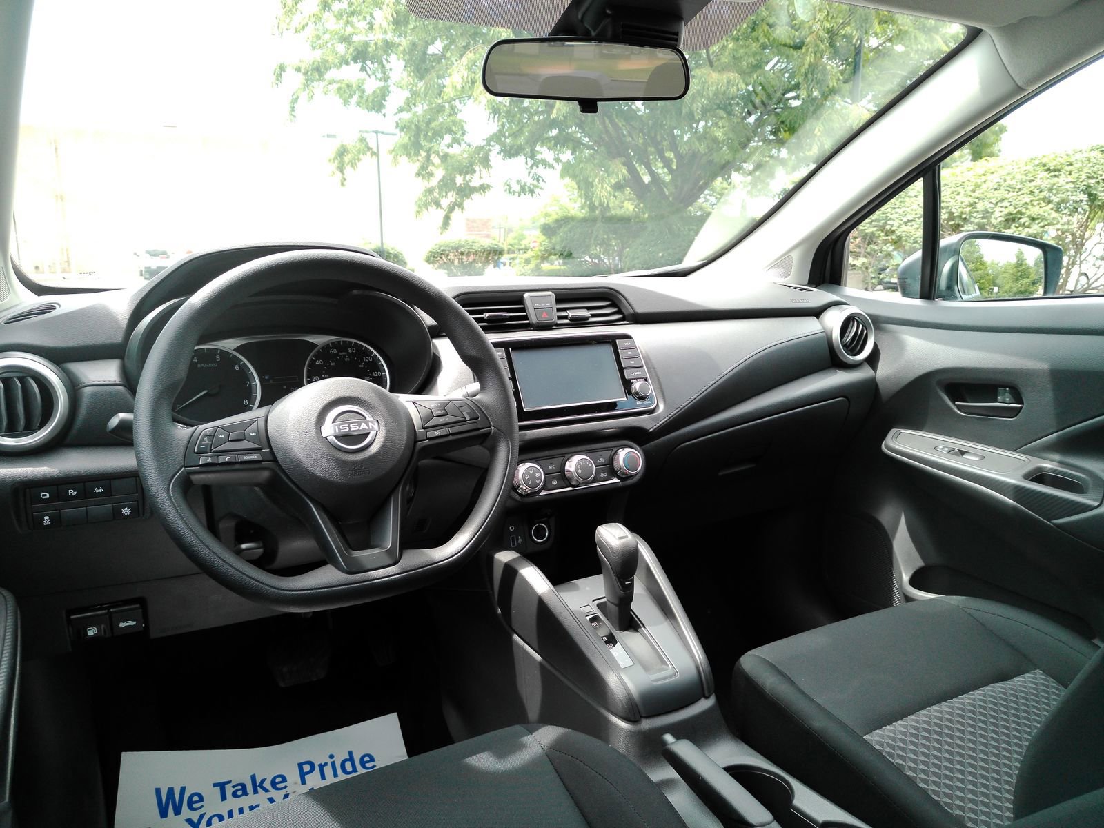 Used 2023 Nissan Versa S w/ Trunk Package FWD image 9
