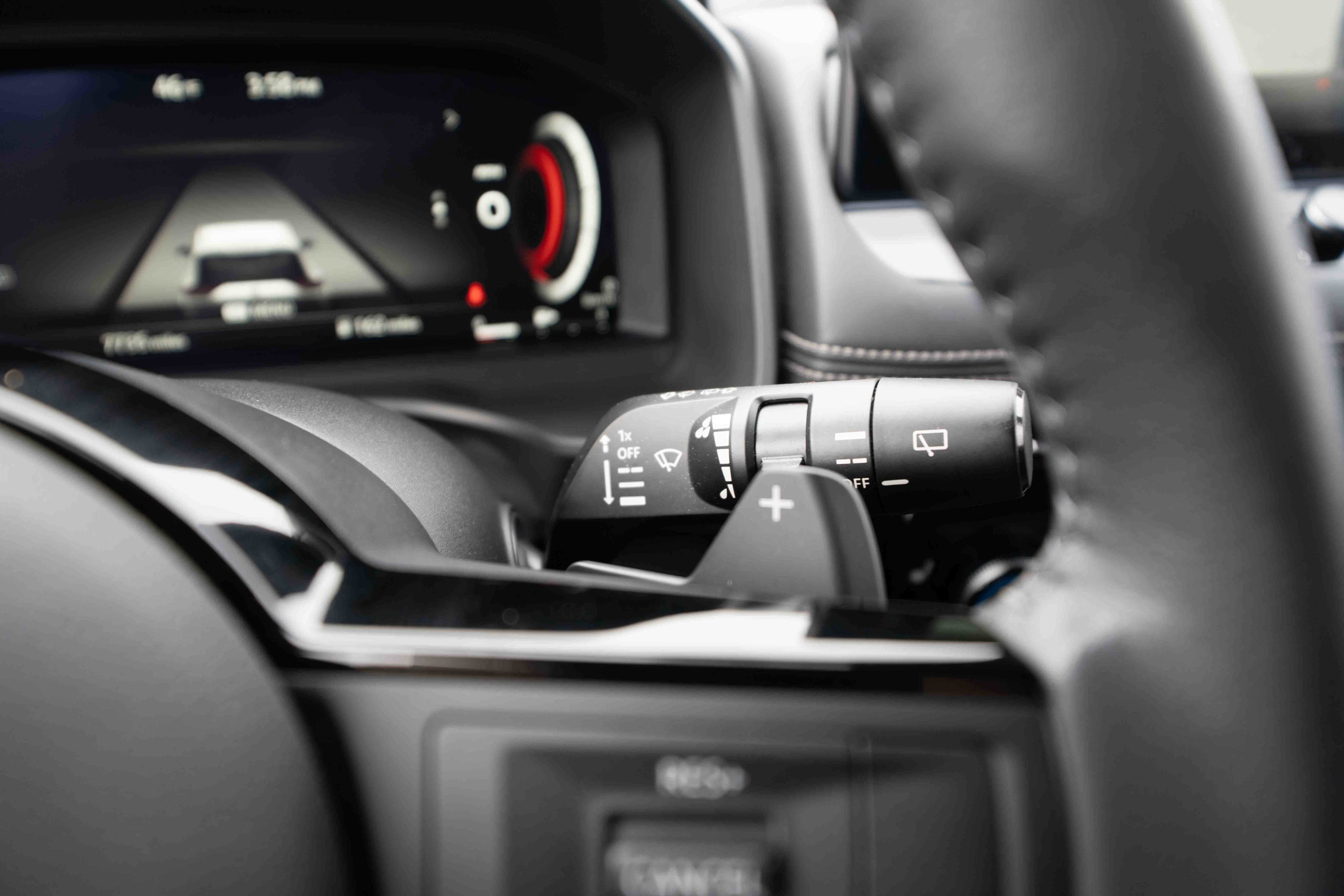 Used 2024 Nissan Rogue SL image 14