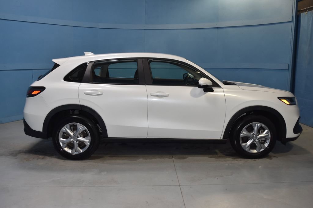 Used 2023 Honda HR-V LX image 23