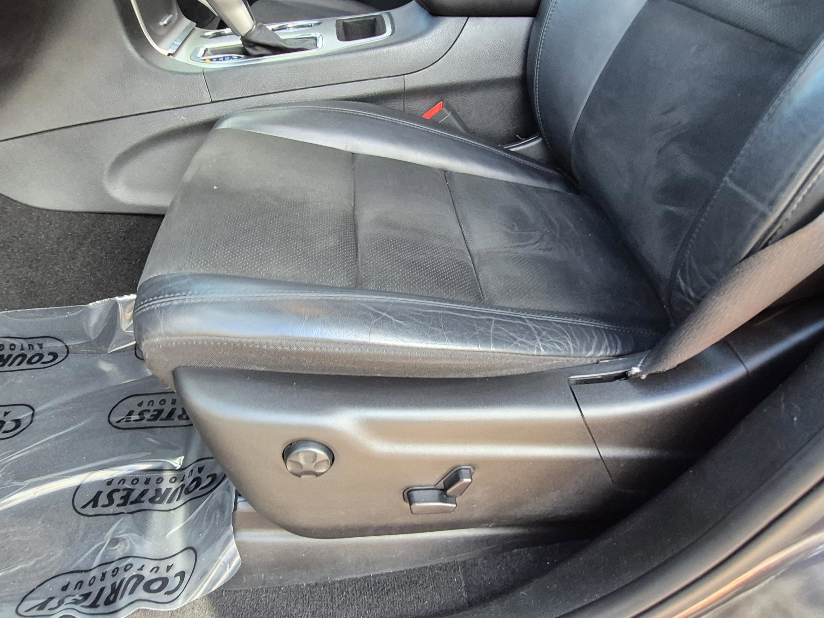 Used 2019 Jeep Grand Cherokee Altitude RWD image 23
