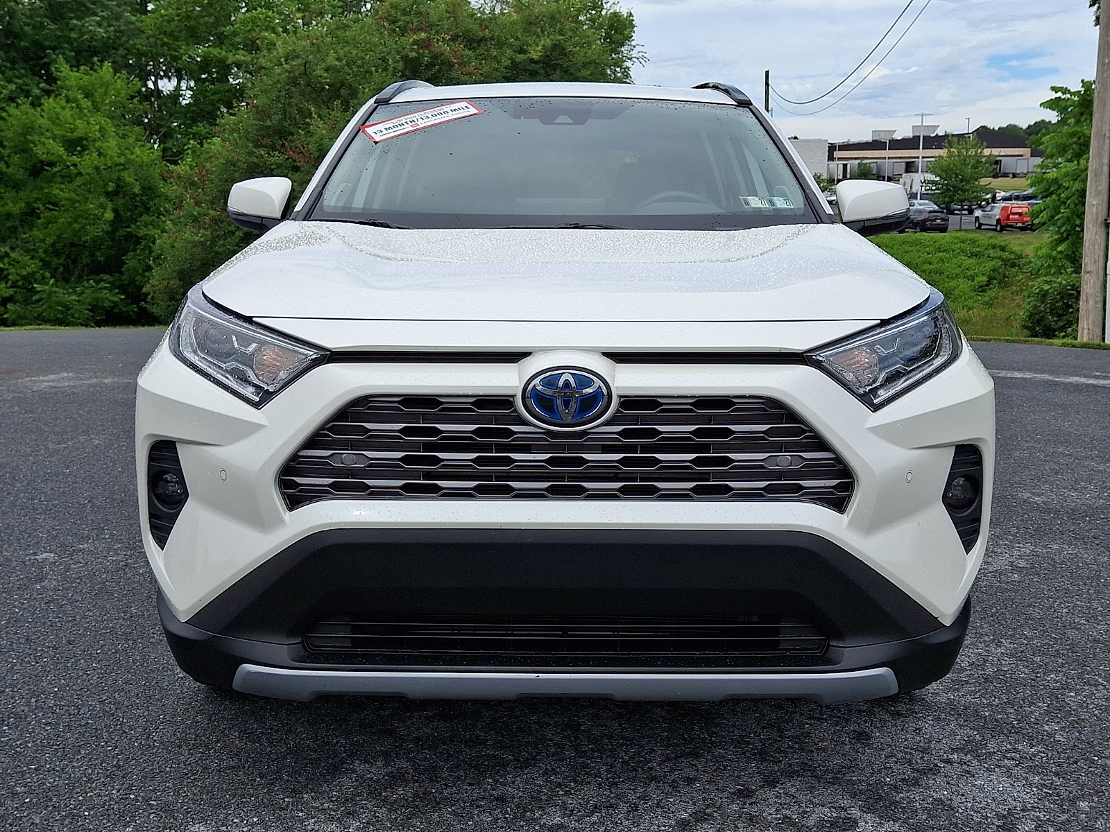 Used 2019 Toyota RAV4 Limited w/ Carpet Mat Package AWD/4WD image 2