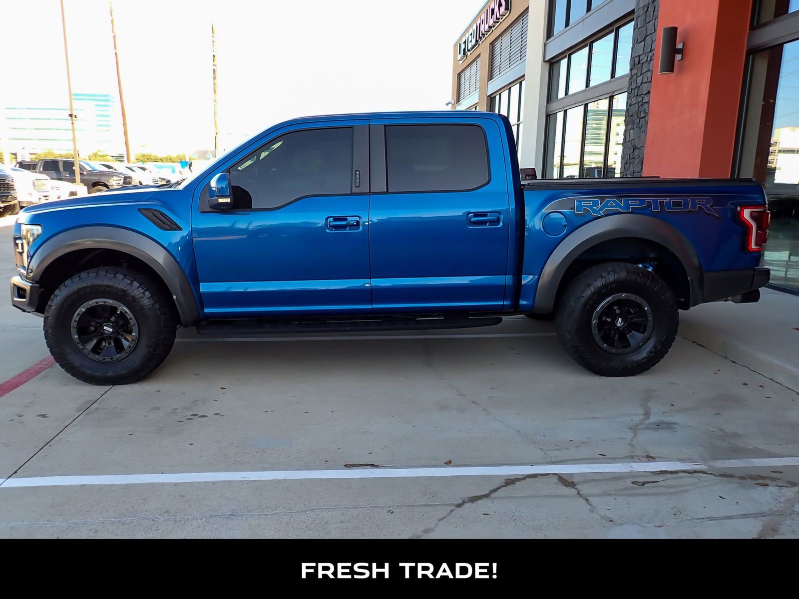 Used 2017 Ford F150 Raptor w/ Equipment Group 802A Luxury image 5