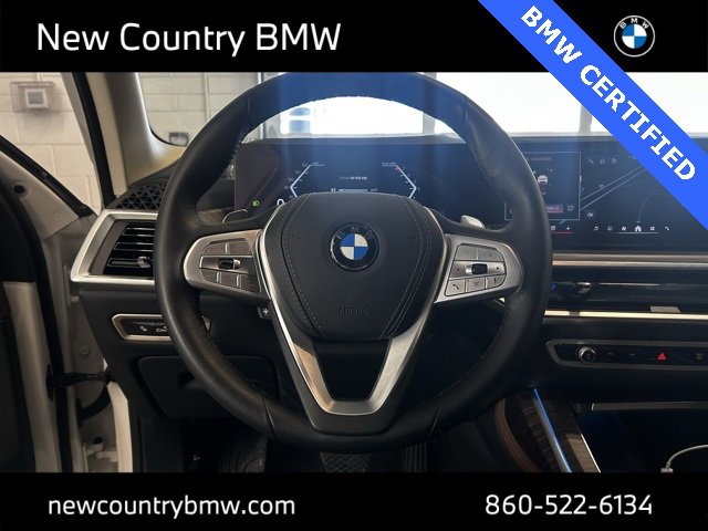 Used 2026 BMW X7 xDrive40i image 15