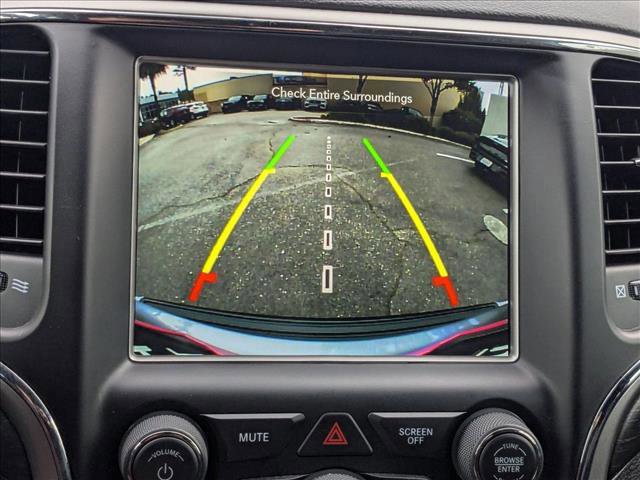 Used 2018 Jeep Grand Cherokee Altitude image 14