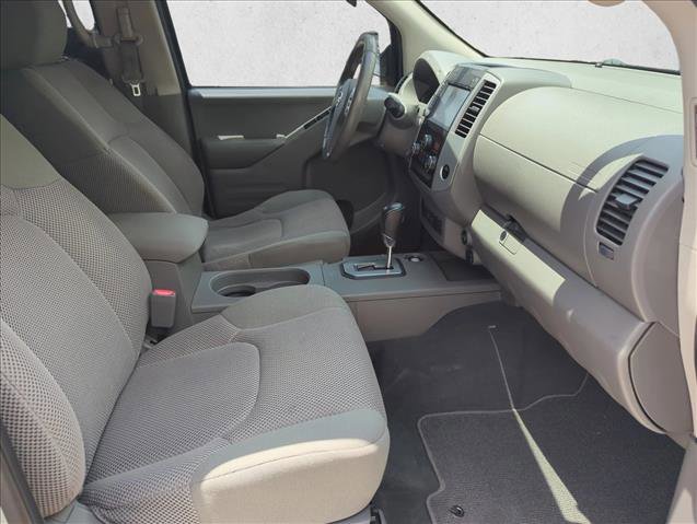 Used 2020 Nissan Frontier SV RWD image 26