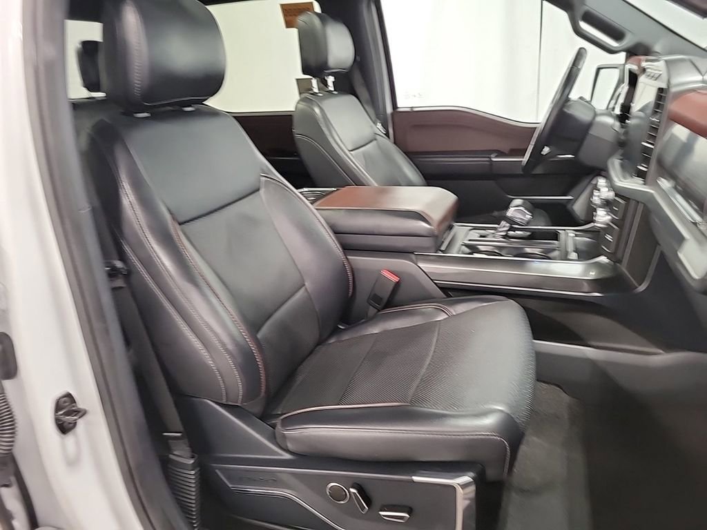 Used 2021 Ford F150 Lariat AWD/4WD image 3