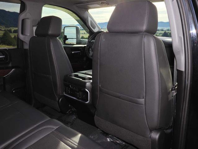Used 2021 GMC Sierra 3500 Denali w/ Denali Ultimate Package image 24