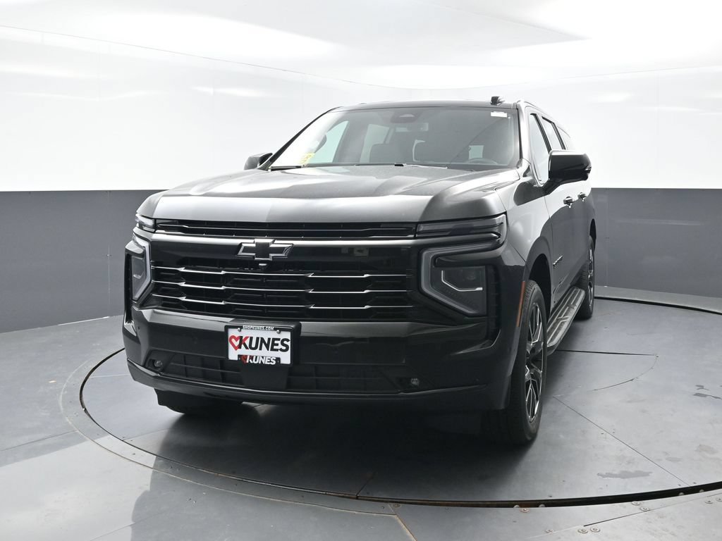 New 2026 Chevrolet Suburban RST w/ RST Capability Package AWD/4WD image 5