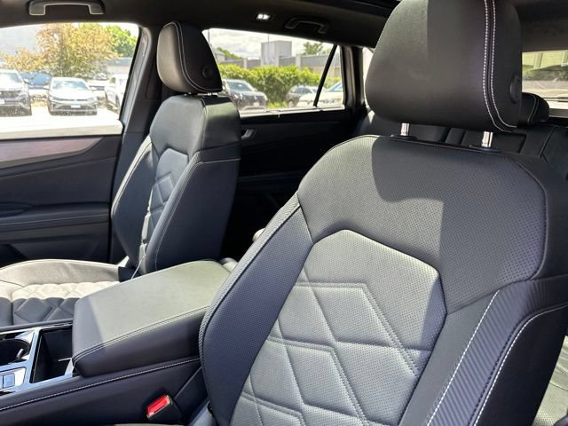 New 2026 Volkswagen Atlas Cross Sport SE AWD/4WD image 12