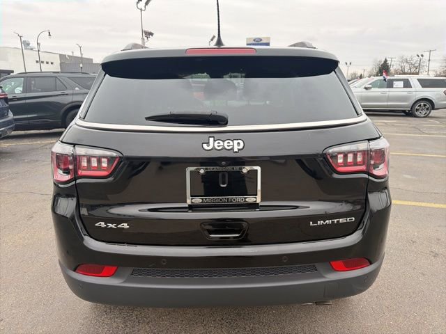 Used 2021 Jeep Compass Limited image 9
