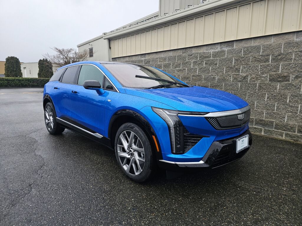 New 2026 Cadillac Optiq Luxury 1 image 10