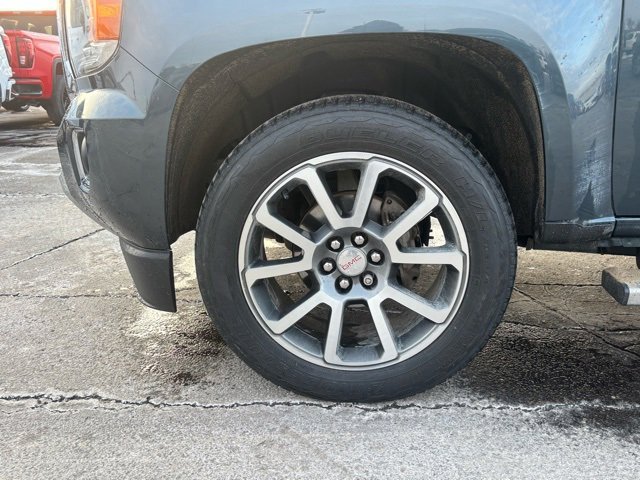 Used 2020 GMC Canyon Denali image 10