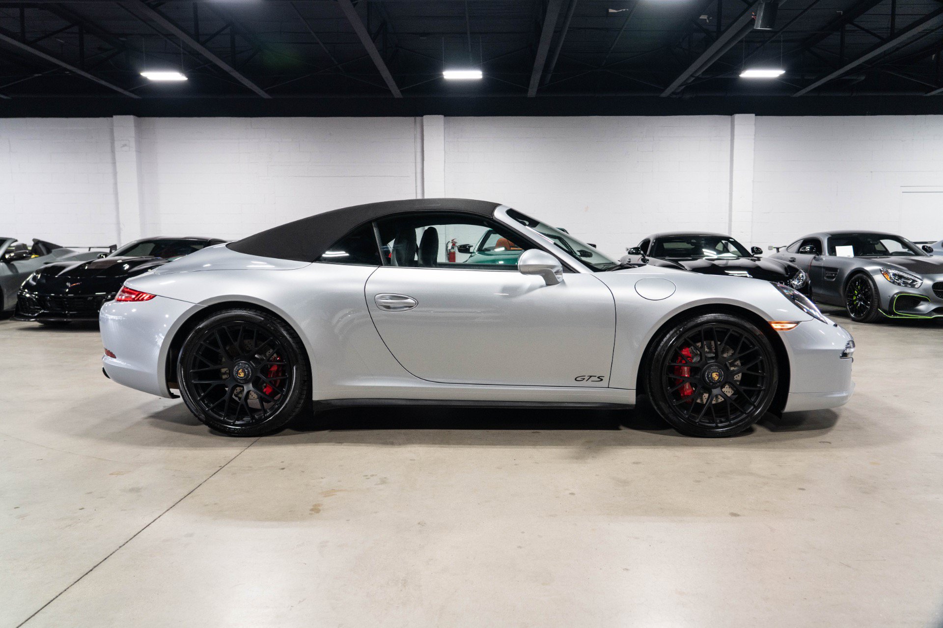 Used 2015 Porsche 911 Carrera GTS RWD image 6