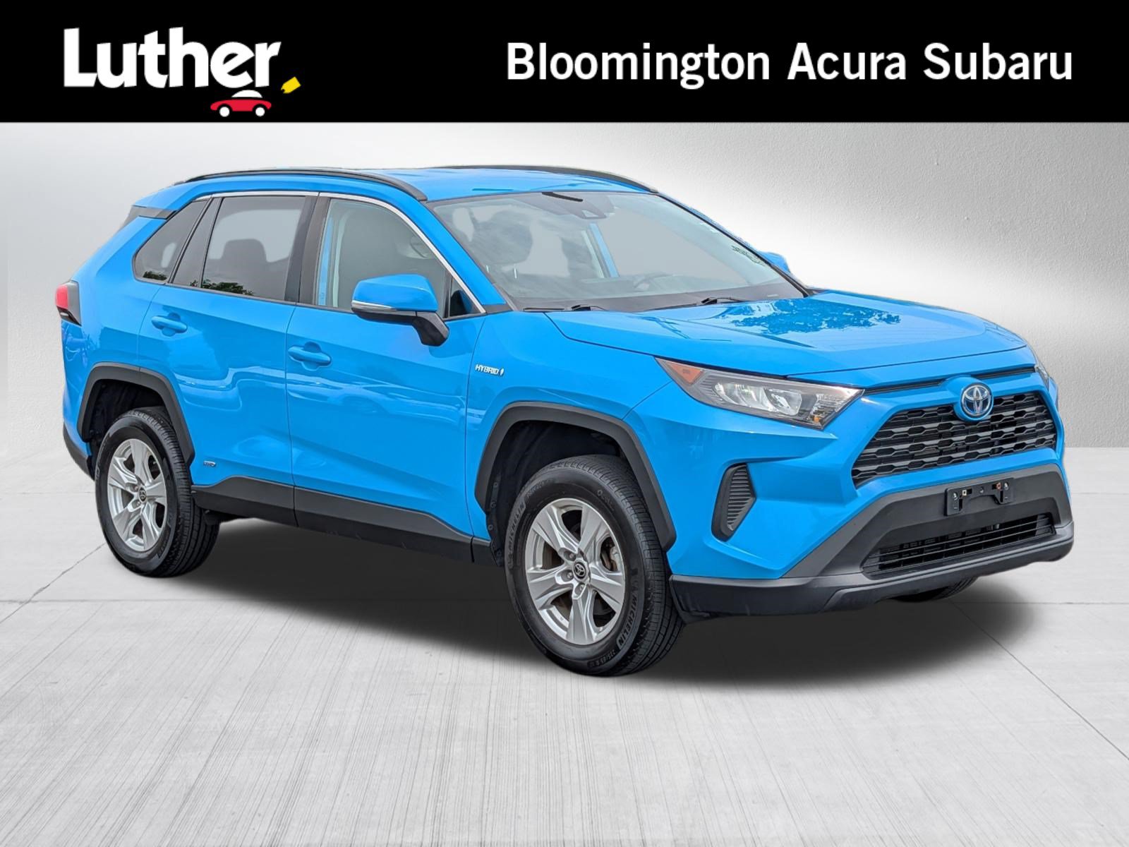Used 2021 Toyota RAV4 LE AWD/4WD video 1