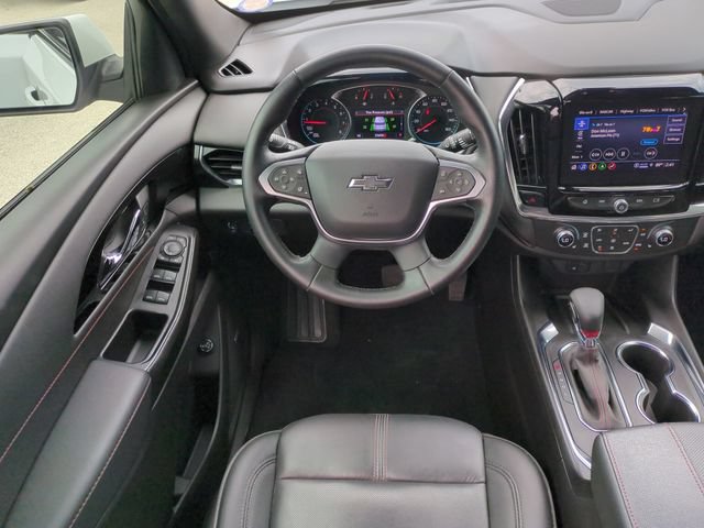 Used 2023 Chevrolet Traverse RS FWD image 19