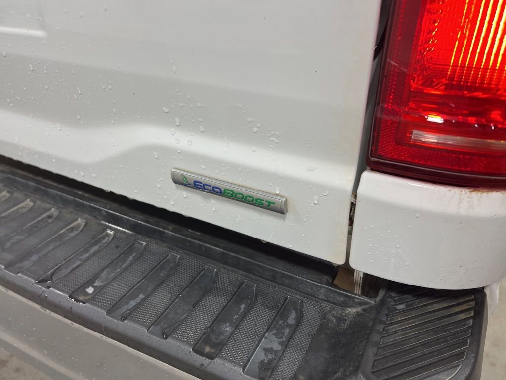 Used 2022 Ford F150 XLT w/ Trailer Tow Package image 18