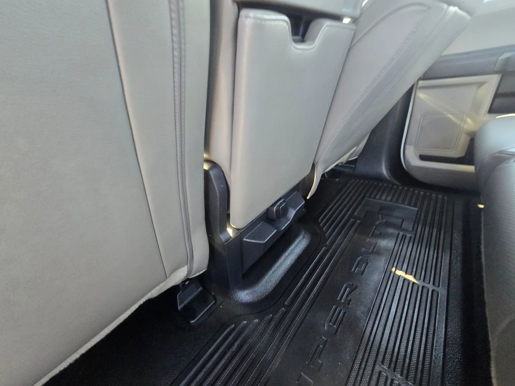 Used 2022 Ford F250 XL w/ Power Equipment Group image 18