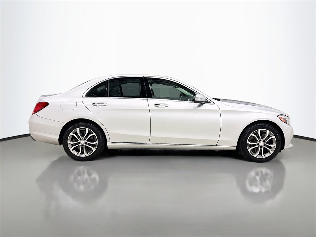 Used 2015 Mercedes-Benz C 300 4MATIC Sedan image 8
