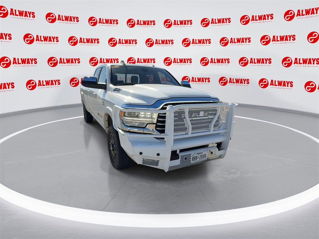 Used 2022 RAM 3500 Limited image 2