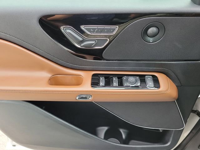 Certified 2022 Lincoln Aviator Reserve w/ Elements Package Plus RWD image 13