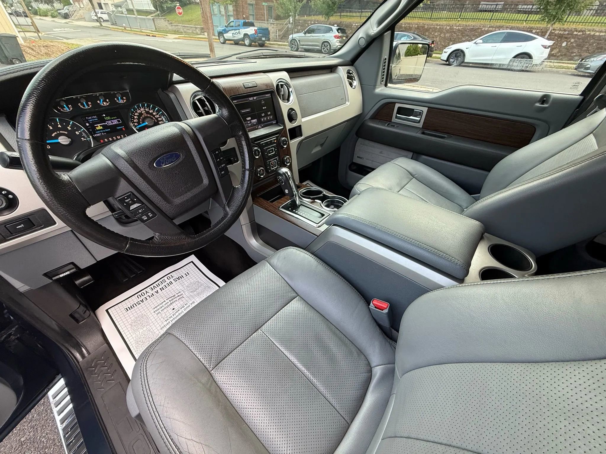 Used 2013 Ford F150 Lariat w/ Luxury Equipment Group image 15