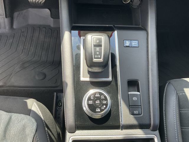 Used 2024 Mitsubishi Outlander SE AWD/4WD image 22