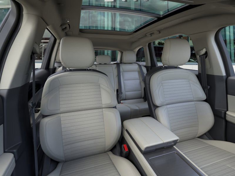 New 2026 Lincoln Nautilus Reserve image 10