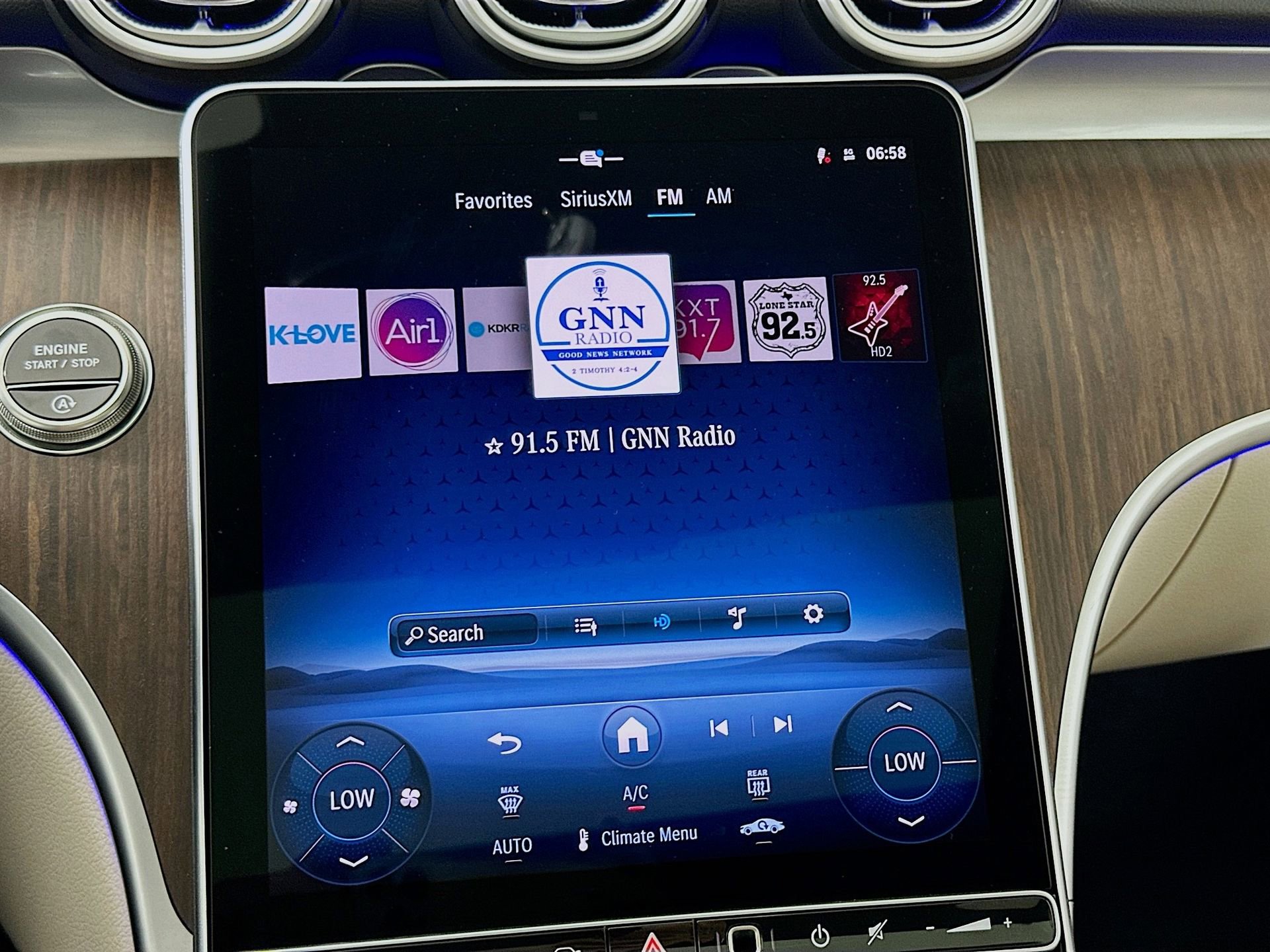 New 2026 Mercedes-Benz C 300 Sedan image 16