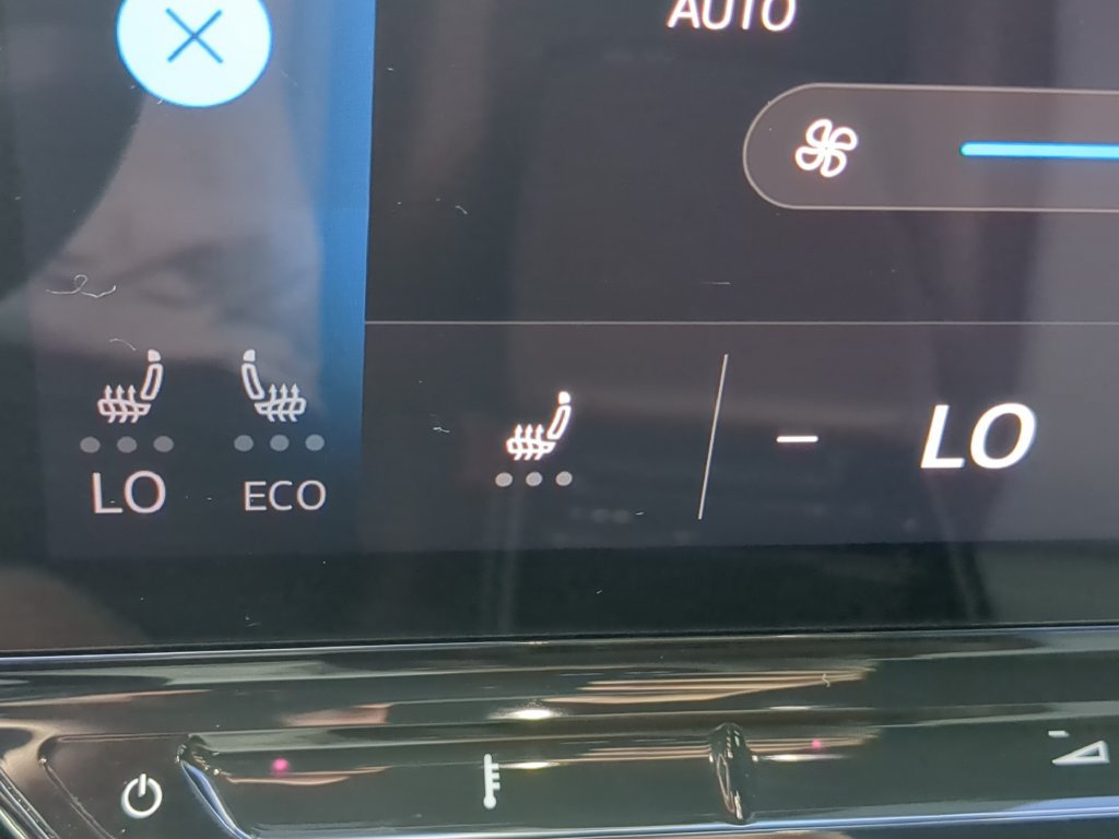 Certified 2023 Volkswagen ID.4 Pro RWD image 24