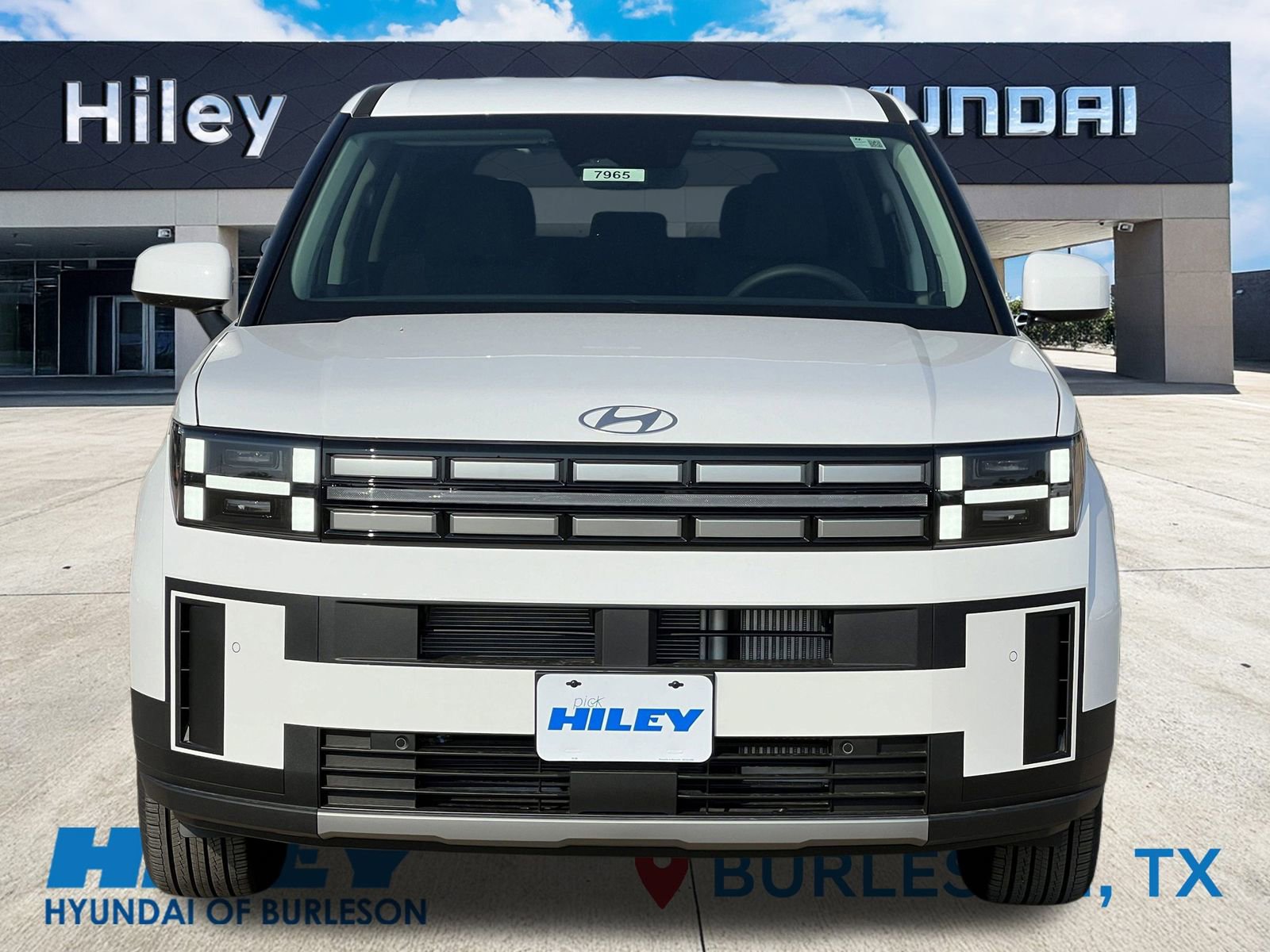 New 2026 Hyundai Santa Fe SE w/ Tow & Go Package FWD image 6