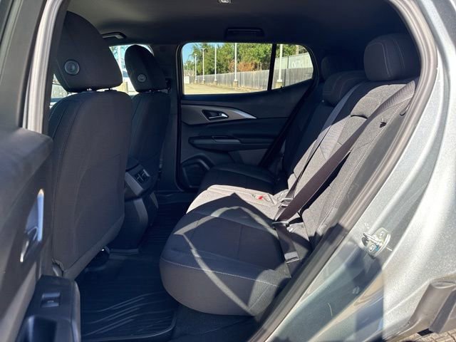 New 2026 Chevrolet Equinox EV LT image 17