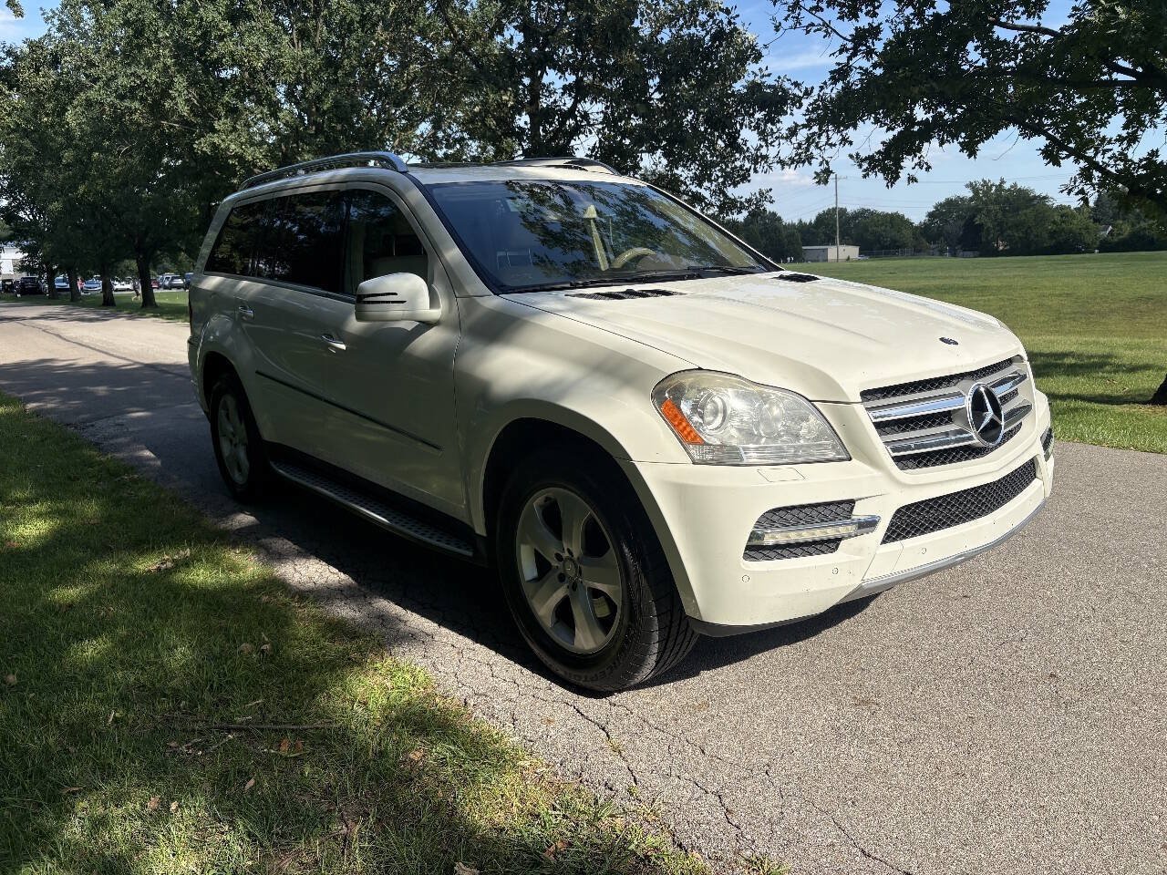 Used 2012 Mercedes-Benz GL 450 4MATIC w/ Premium 1 Pkg image 20
