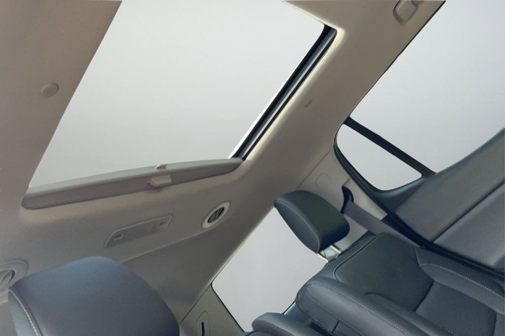 Certified 2019 GMC Acadia SLT FWD image 30