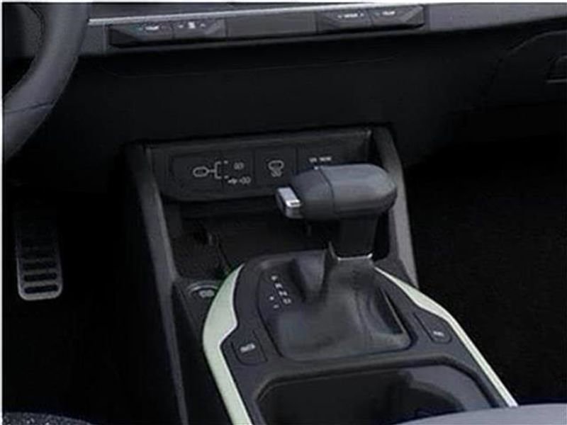 New 2025 Kia K4 GT-Line w/ GT-Line Premium Package image 28