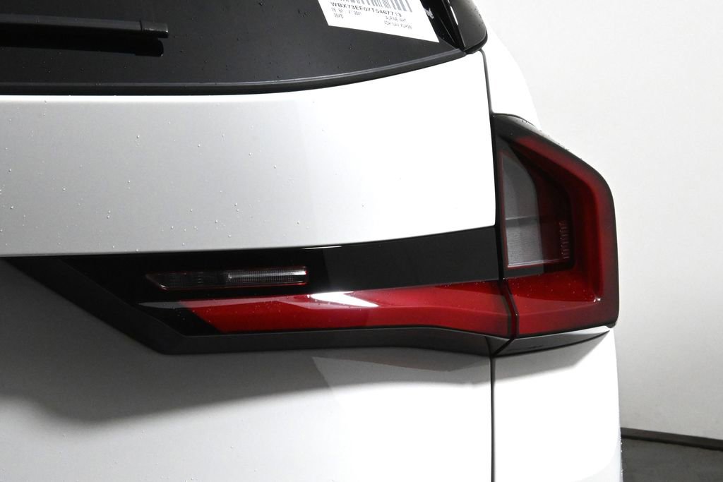 Used 2026 BMW X1 xDrive28i w/ Technology Package image 13