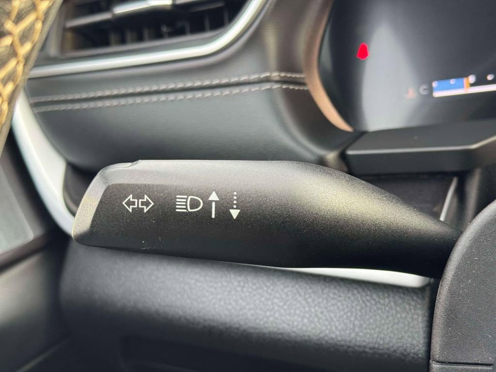 Used 2022 Jeep Grand Cherokee Altitude image 25